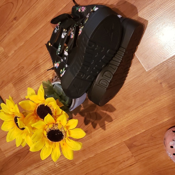 BaiJiB 💕💕SEXY SHOES for women!! Size euro size 39 ,,7 1/2 USA NEW... - Picture 13 of 14